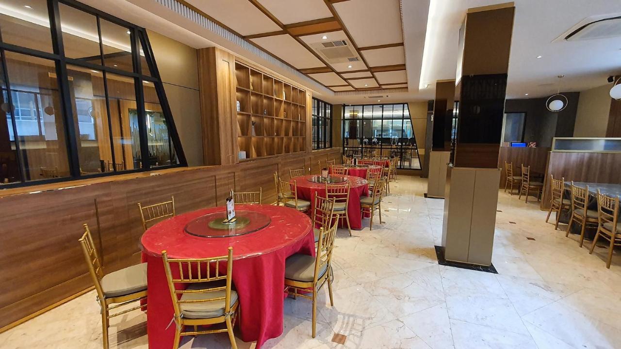 Classie Hotel Palembang Exterior foto