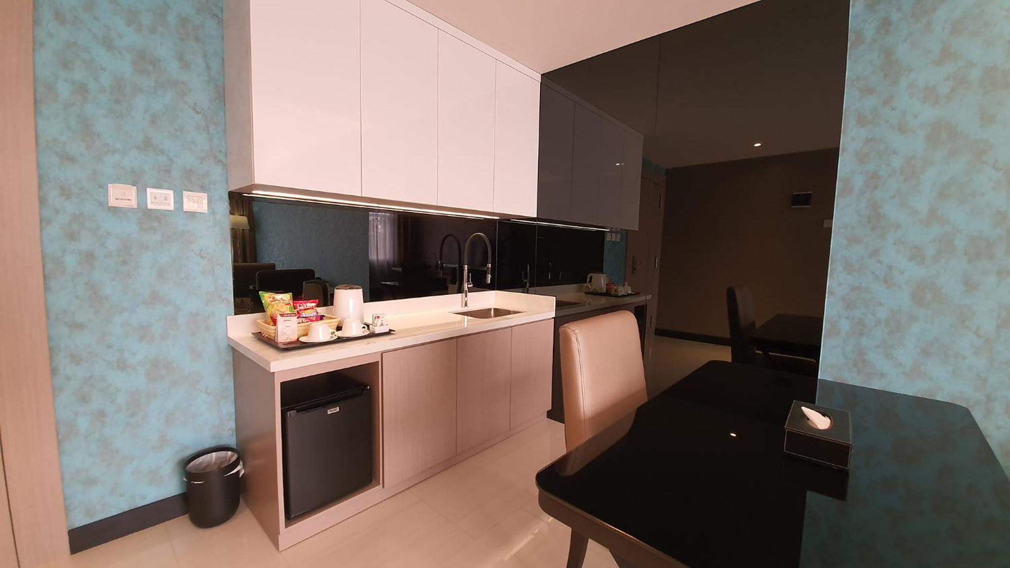 Classie Hotel Palembang Exterior foto